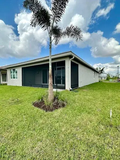 11785 SW Oceanus Boulevard, Port St. Lucie FL 34987 photo 2