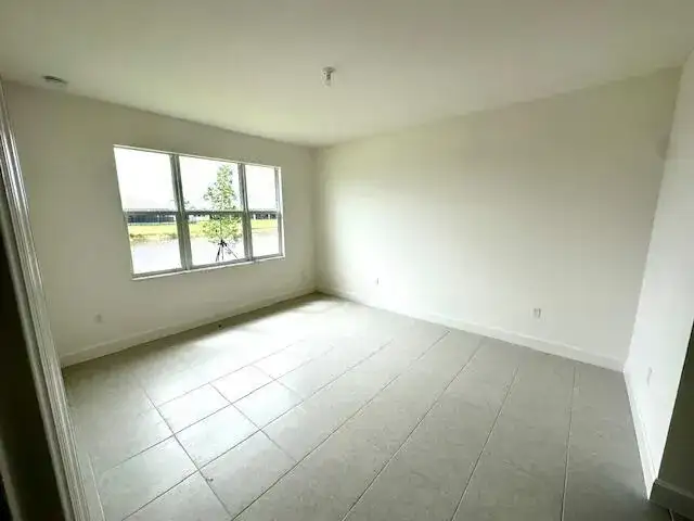 11785 SW Oceanus Boulevard, Port St. Lucie FL 34987 photo 3