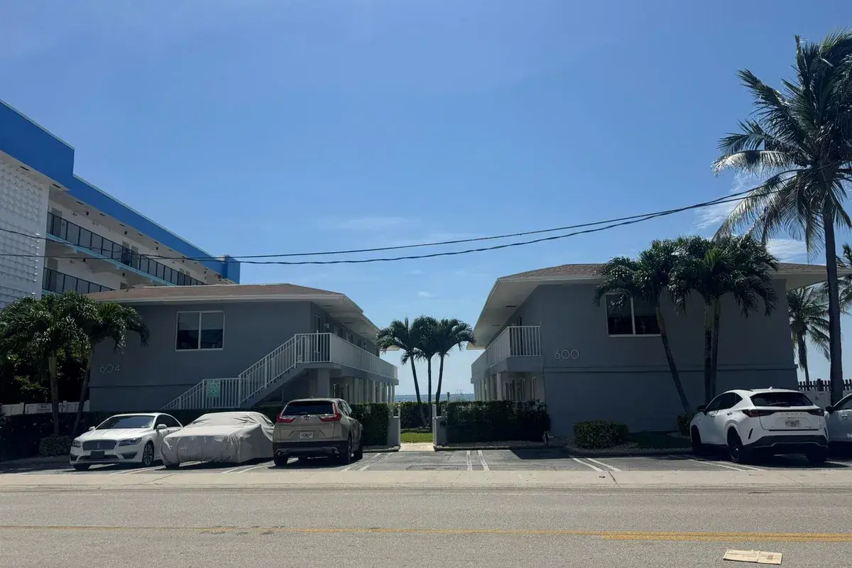 604 N Ocean Boulevard # 1b, Pompano Beach FL 33062