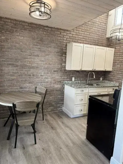 131 S Federal Highway # 3, FL 33460