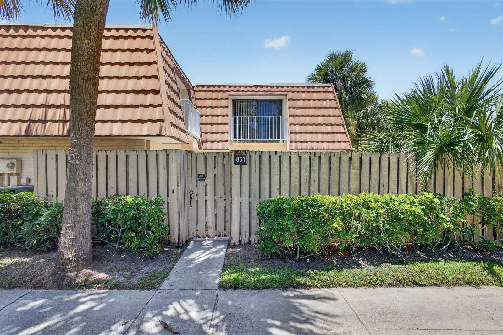 851 Blue Ridge Circle, West Palm Beach FL 33409