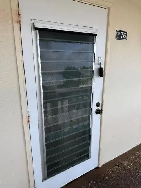 76 Markham D, Deerfield Beach FL 33442 photo 2
