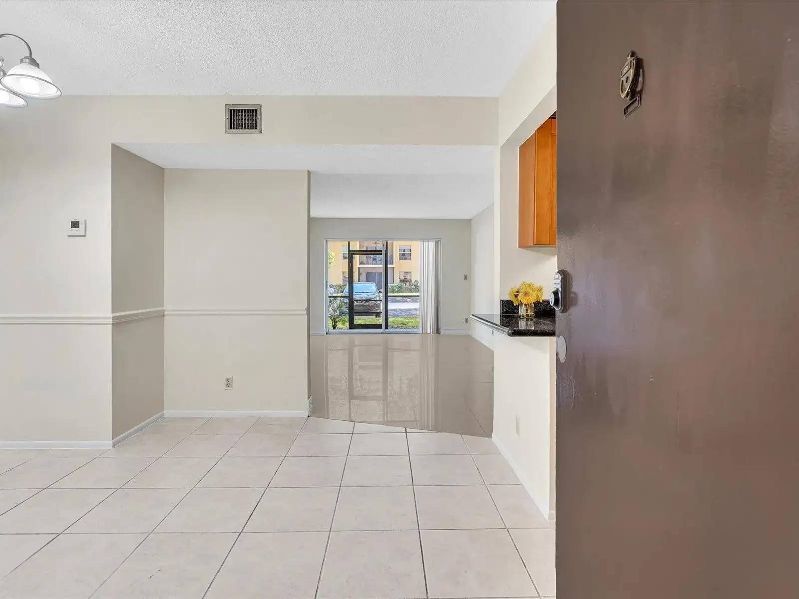 470 NW 20th Street, Boca Raton FL 33431 photo 2