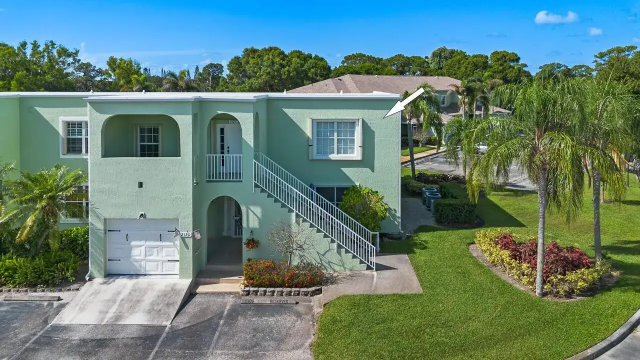 2127 SE Wild Meadow Circle, Port St. Lucie FL 34952