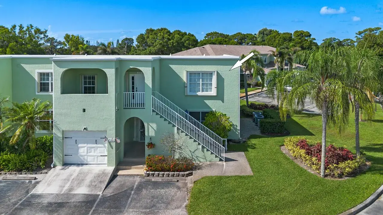 2127 SE Wild Meadow Circle, Port St. Lucie FL 34952