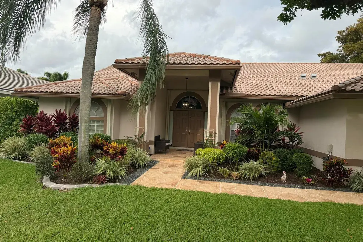 4863 Chardonnay Drive, Coral Springs FL 33067