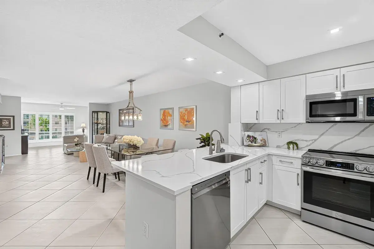 12540 Majesty Circle # 303, Boynton Beach FL 33437