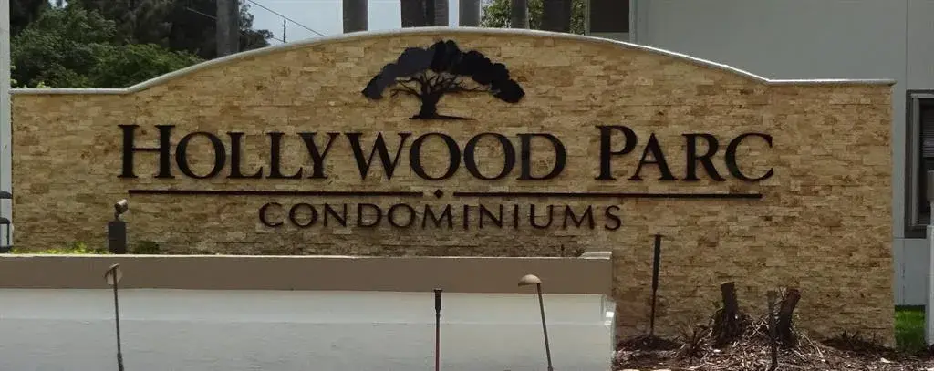 520 S Park Road # 12, Hollywood FL 33021