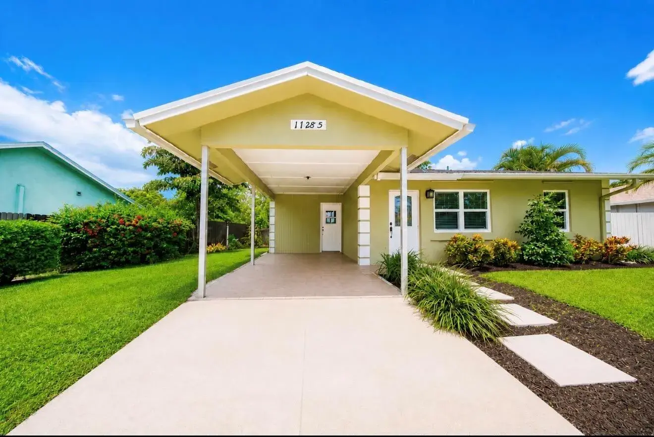 17285 Sapp Place, Jupiter FL 33458