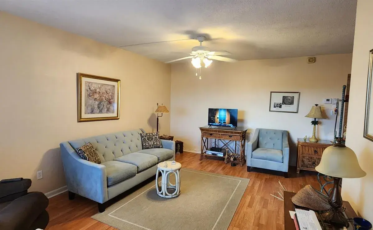 15 SE 13th Street # D3, Boca Raton FL 33432