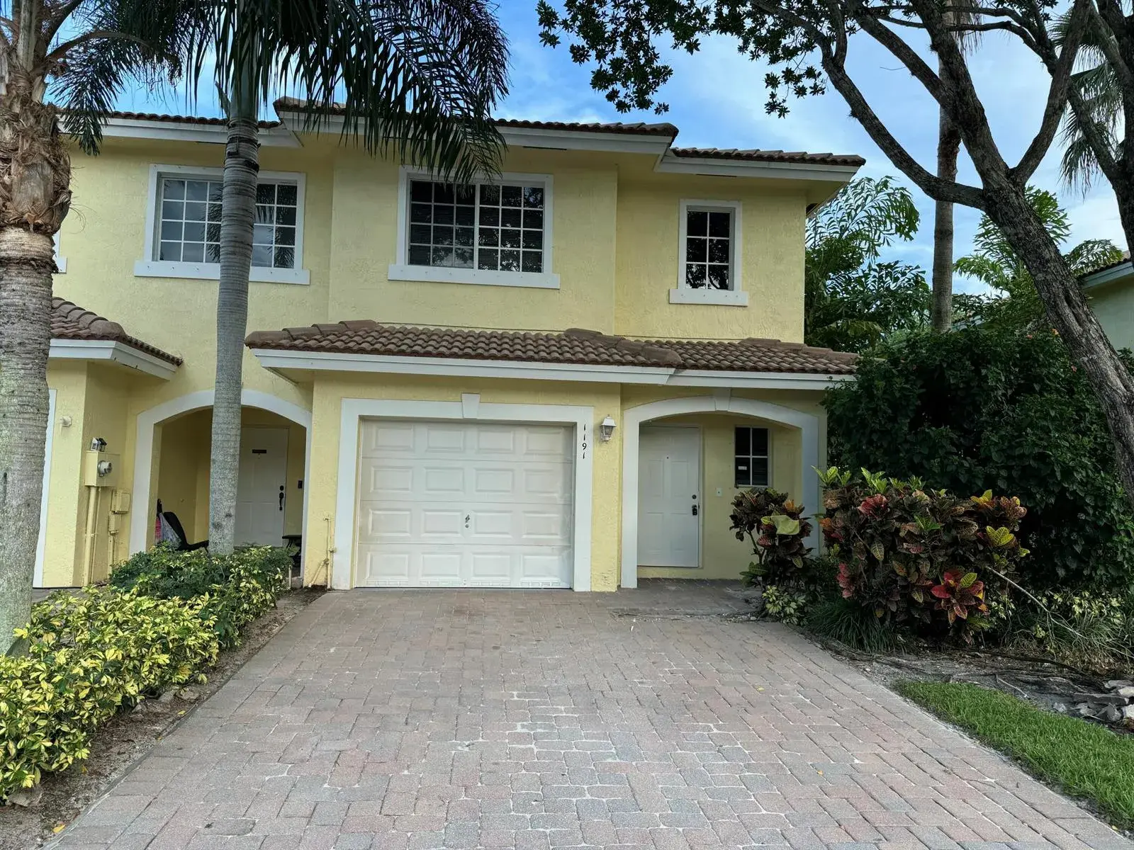 1191 Imperial Lake Road, West Palm Beach FL 33413