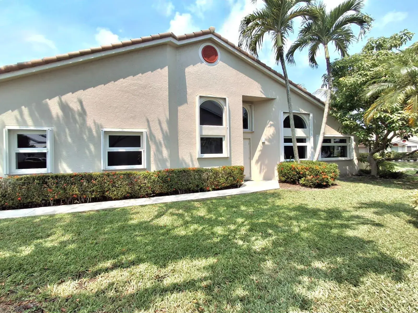 7400 Pinewalk Drive S, Margate FL 33063