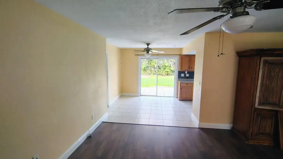 884 SE Solaz Avenue, Port St. Lucie FL 34983 photo 4