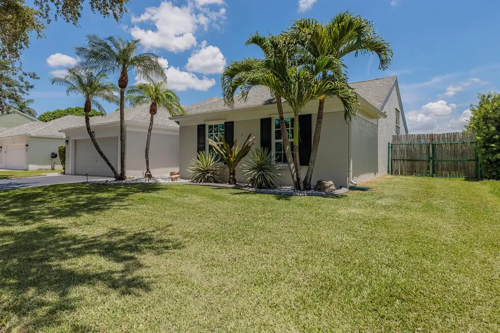 10275 Grove Lane, Cooper City FL 33328 photo 4