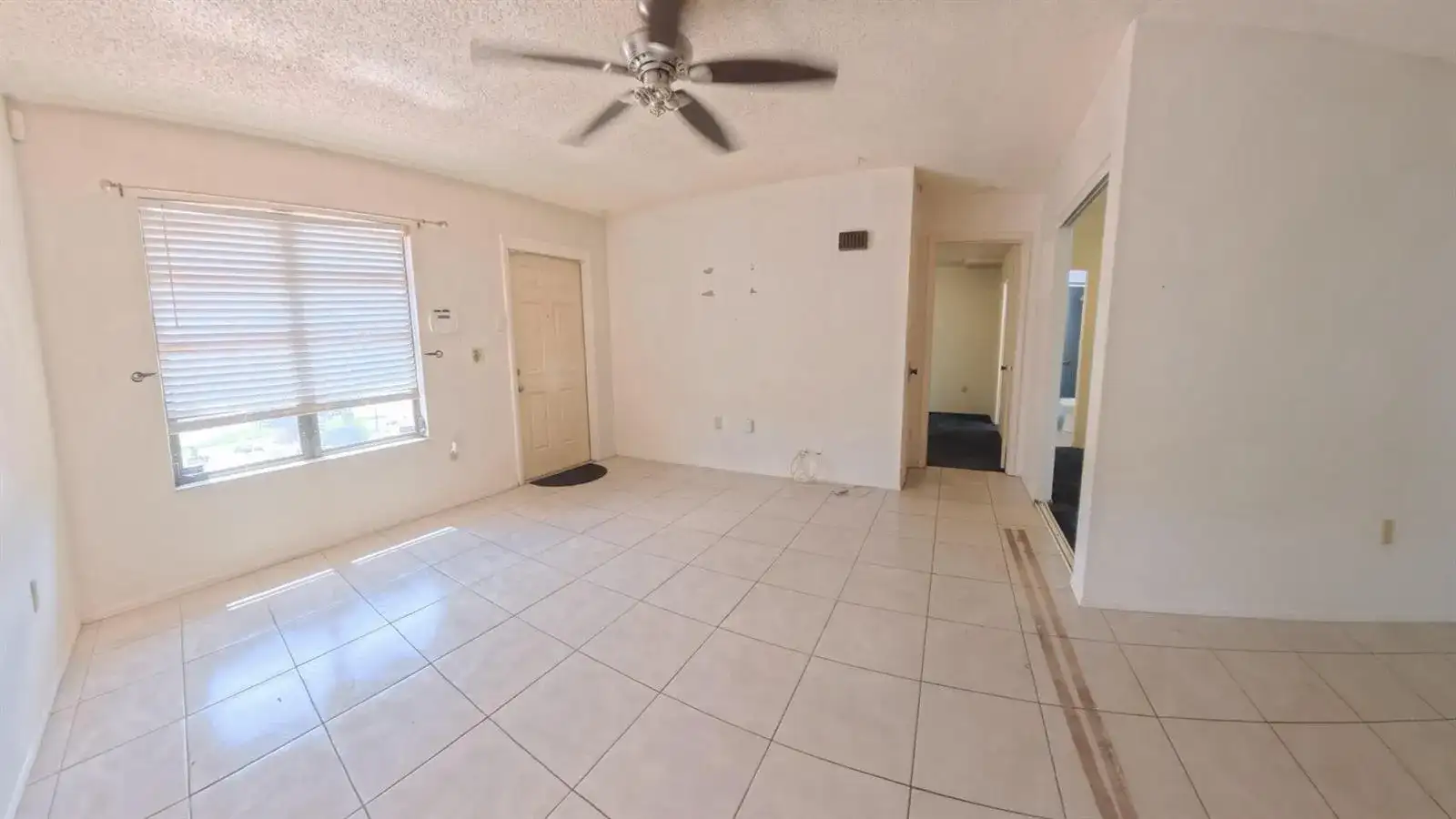 372 NW Airoso Boulevard, Port St. Lucie FL 34983 photo 4