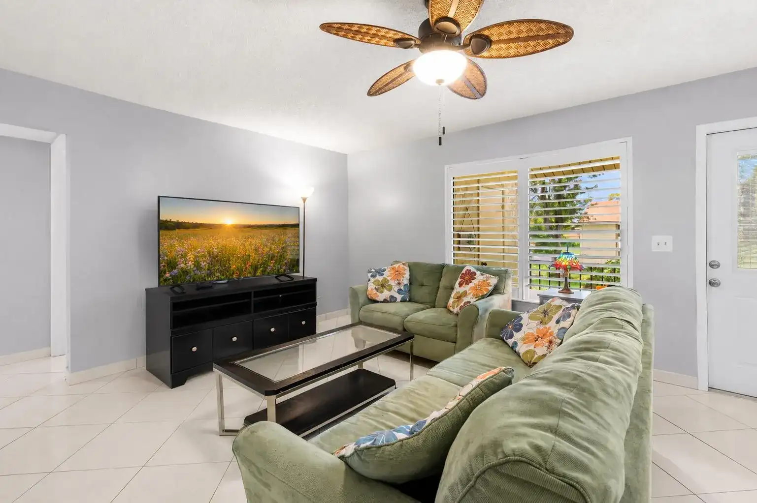 317 Knotty Pine Circle # 2, FL 33463 photo 3