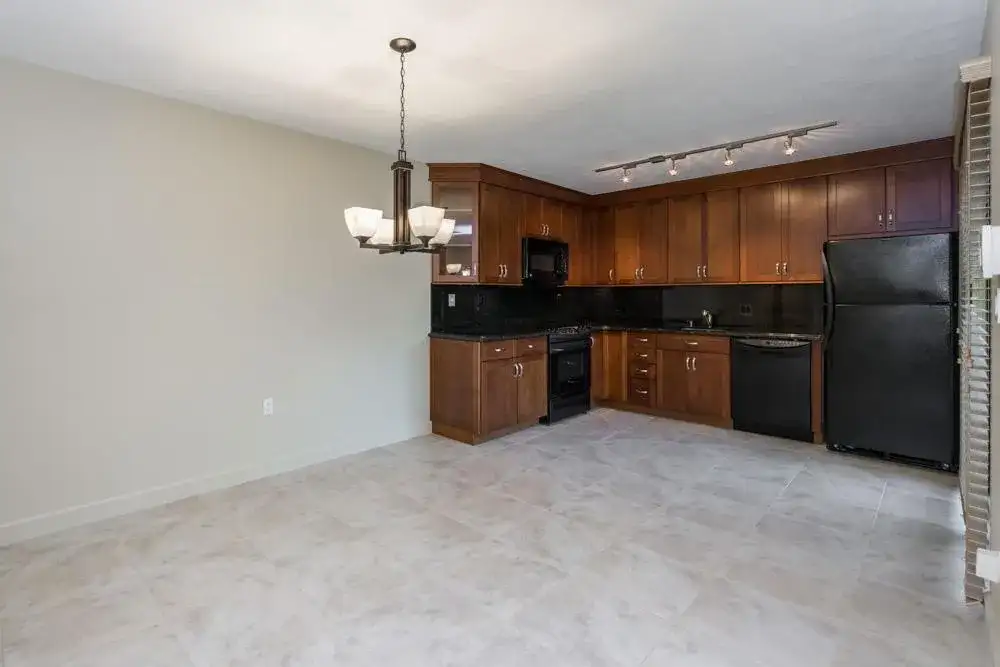 818 8th Court, Palm Beach Gardens FL 33410 photo 4