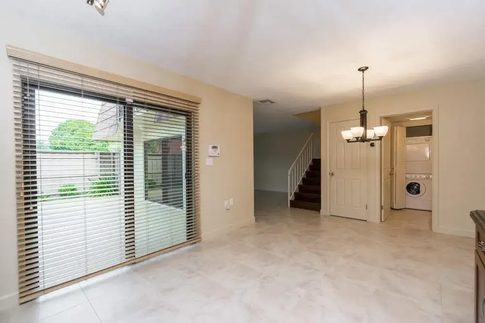 818 8th Court, Palm Beach Gardens FL 33410 photo 5