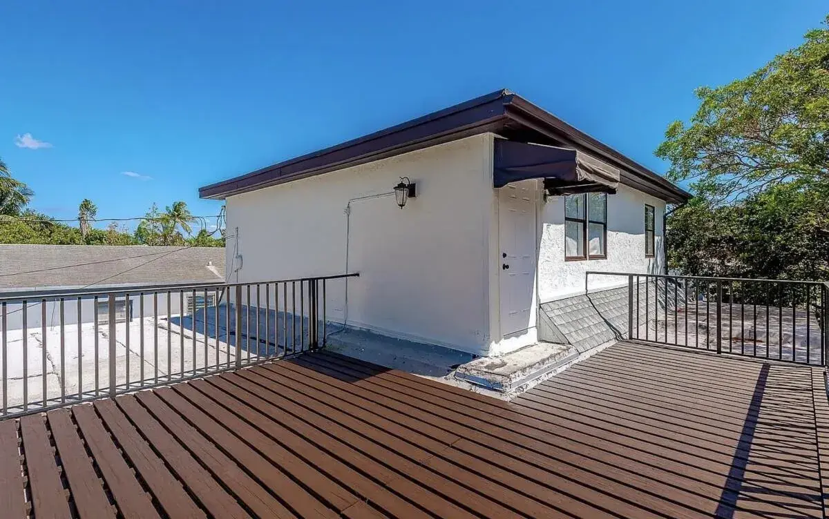2447 Roosevelt Street # 4, Hollywood FL 33020