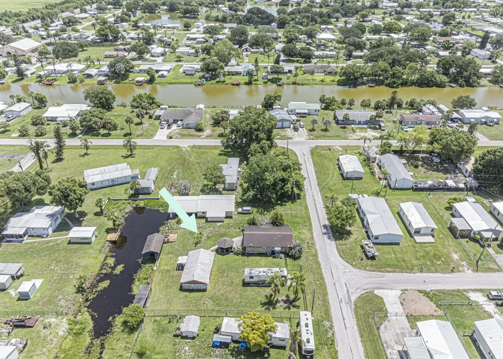 1040 Lissie Lane, Okeechobee FL 34974 photo 5