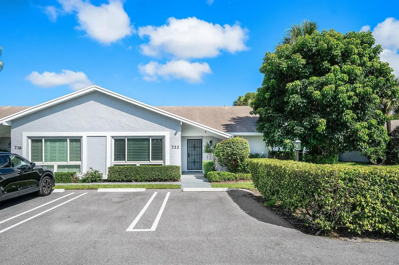 732 Lago Road, Delray Beach FL 33445