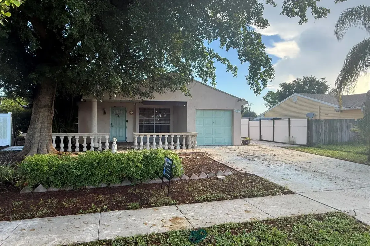 10685 Bobbie Lane, Royal Palm Beach FL 33411