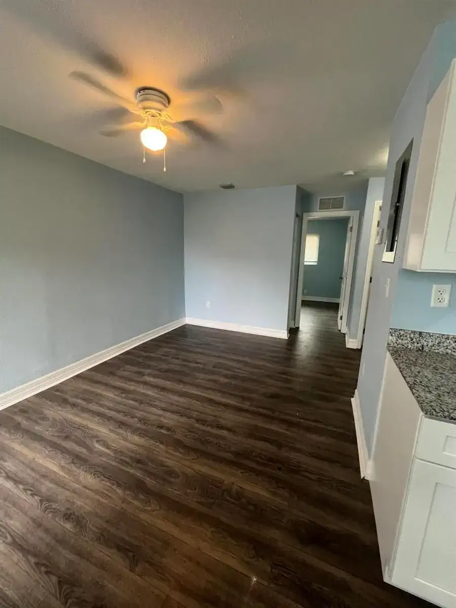 1109 NW 6th Avenue Apt 1, Pompano Beach FL 33060 photo 2