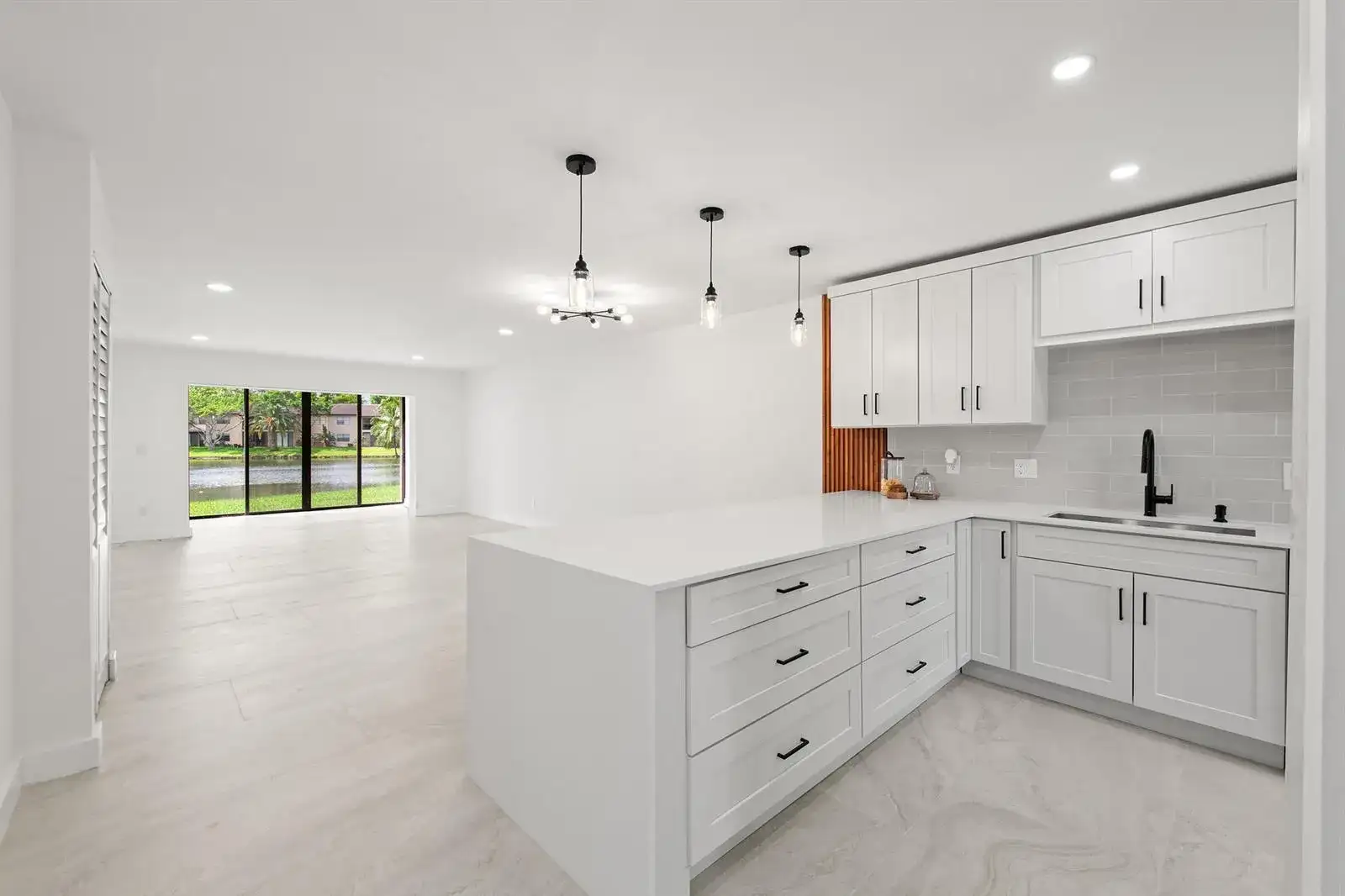 9293 Vista Del Lago # 15c, Boca Raton FL 33428 photo 2