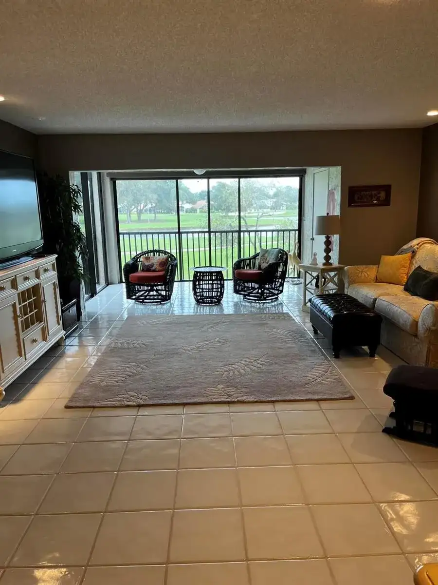 12870 Briarlake Drive # 205, Palm Beach Gardens FL 33418 photo 2