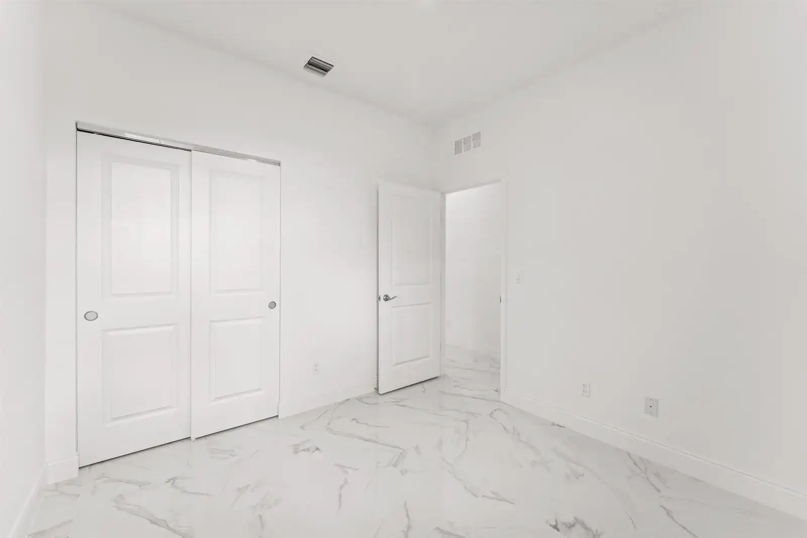 10059 NW Dreamweaver Road, Port St. Lucie FL 34987 photo 5