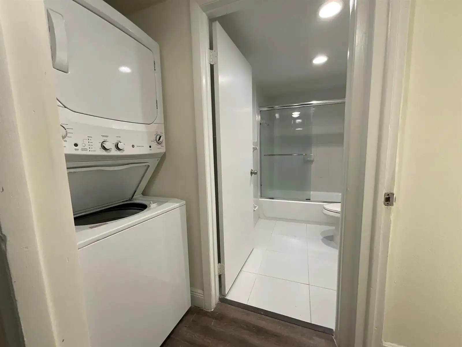 19455 NE 10 Avenue # 211, North Miami Beach FL 33179 photo 4