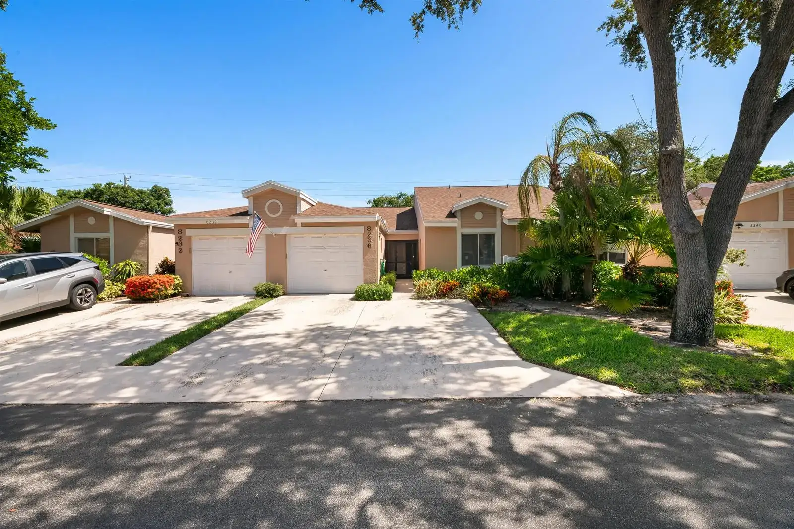 8236 Summerbreeze Lane, Boca Raton FL 33496