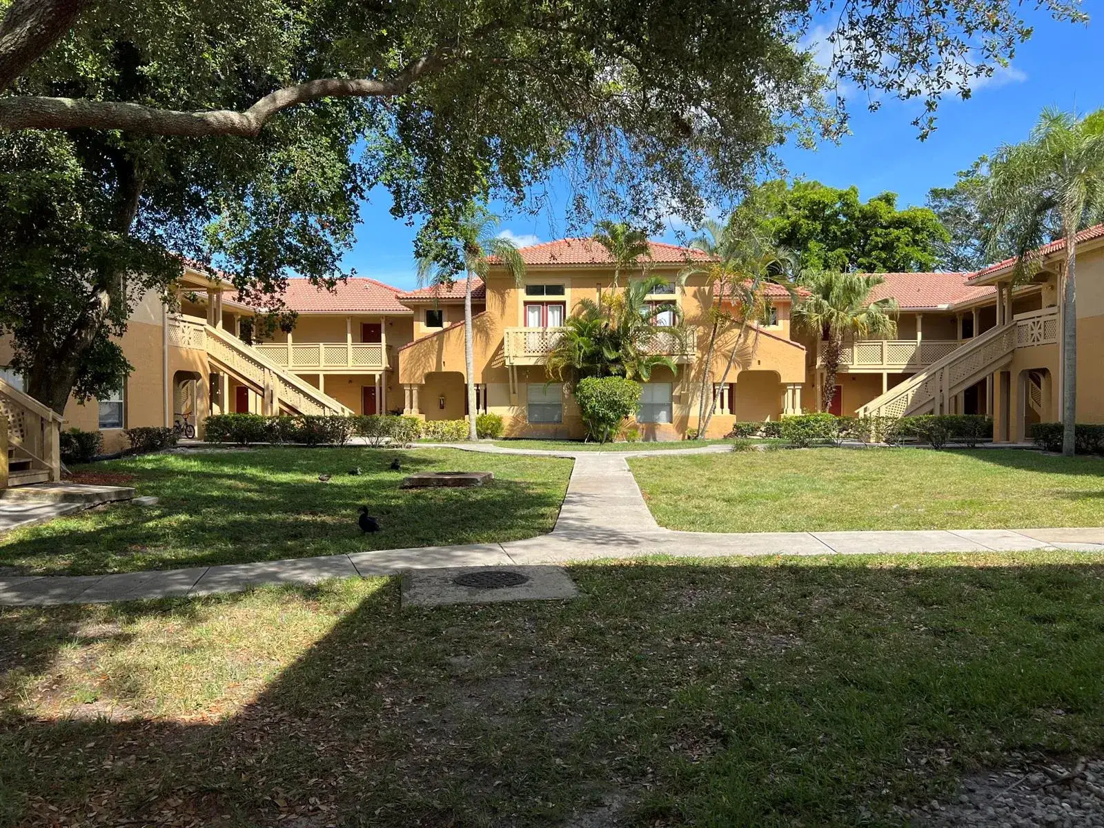 4751 Via Palm Lakes # 416, West Palm Beach FL 33417