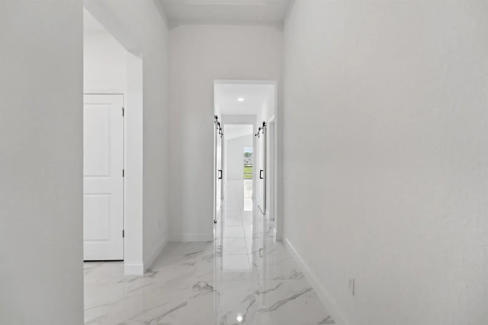 10056 NW Field Flower Trail, Port St. Lucie FL 34987