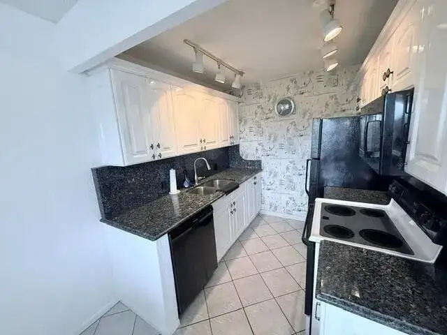 4065 Harwood E, Deerfield Beach FL 33442 photo 3