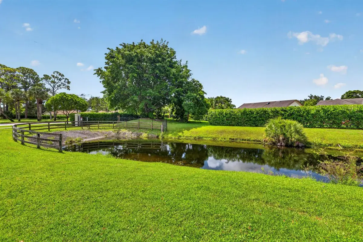 12720 Spinnaker Lane, Wellington FL 33414
