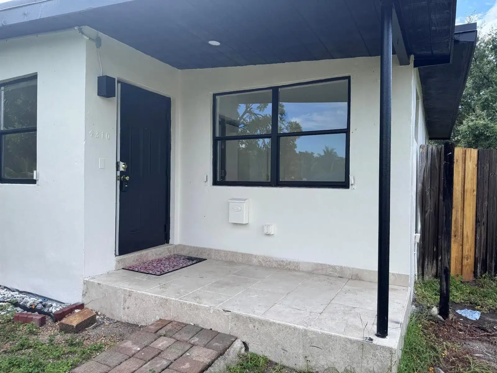 4310 NE 13th Avenue, Pompano Beach FL 33064 photo 3
