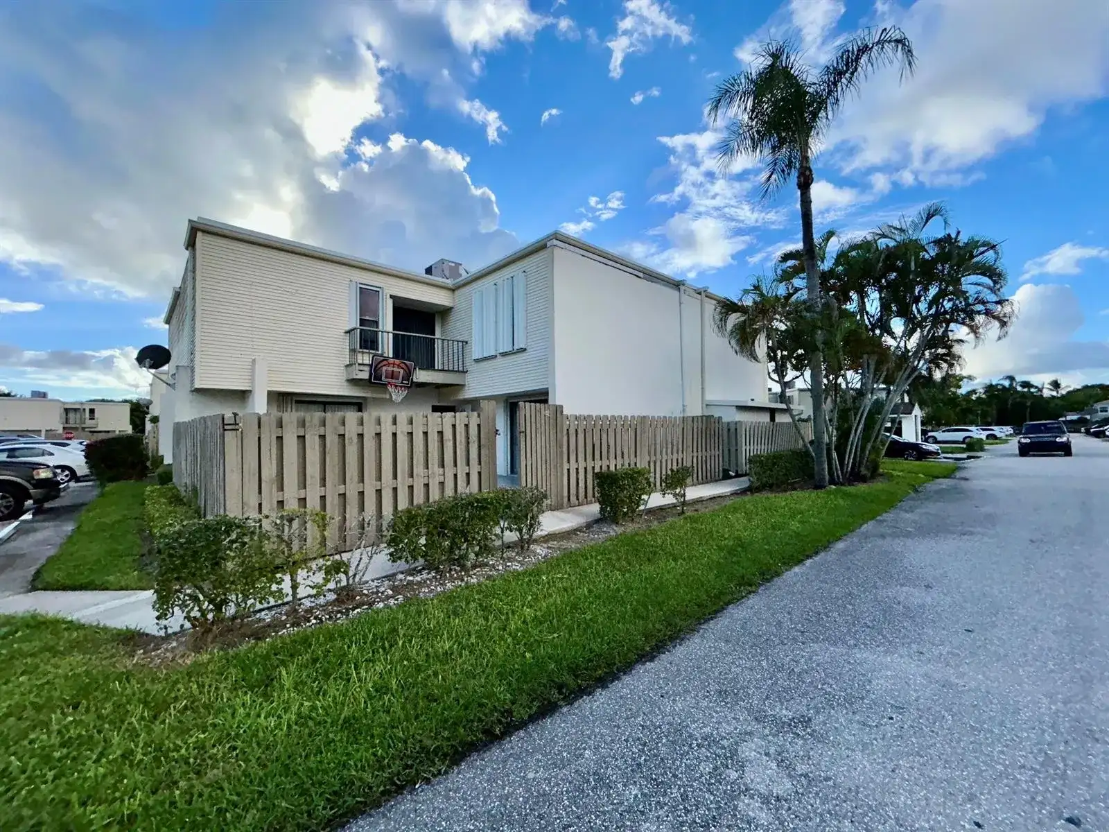 11983 Shakerwood Lane, Wellington FL 33414 photo 3