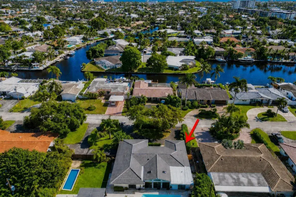5251 NE 26th Avenue, Fort Lauderdale FL 33308