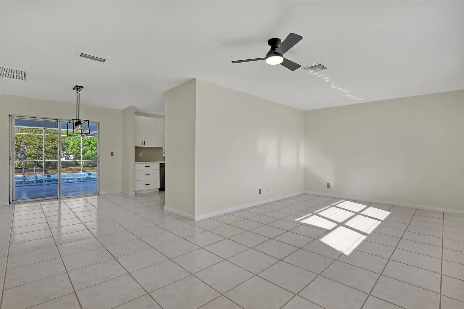 9715 Dahlia Avenue, Palm Beach Gardens FL 33410