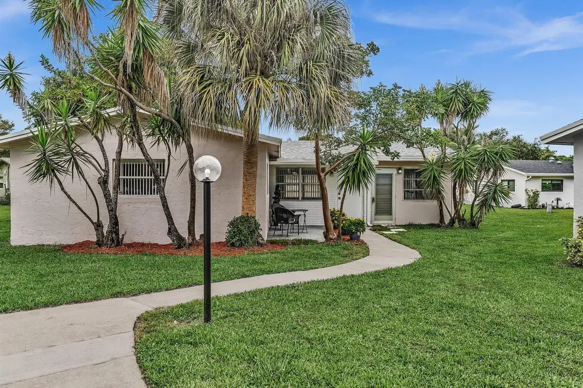 3629 SW Natura Avenue, Deerfield Beach FL 33441