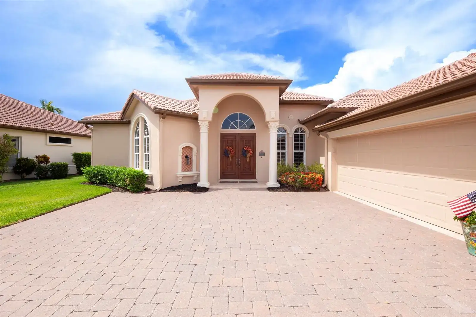 923 SW Grand Reserves Boulevard, Port St. Lucie FL 34986 photo 4
