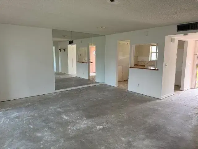 300 Bonnie Boulevard # 145, Palm Springs FL 33461