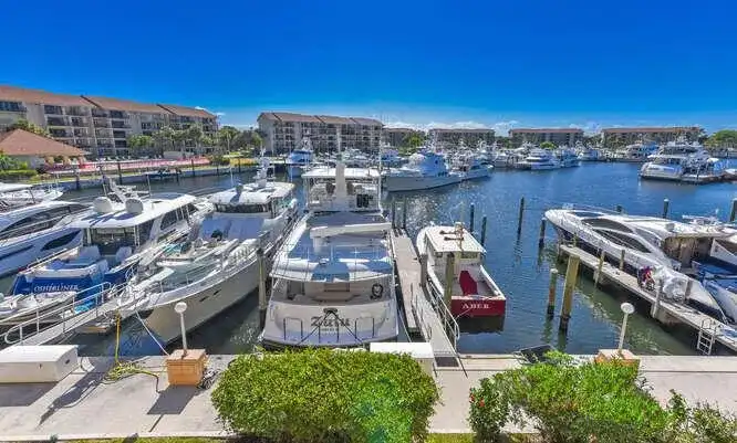 2601 Marina Isle Way # 303, Jupiter FL 33477