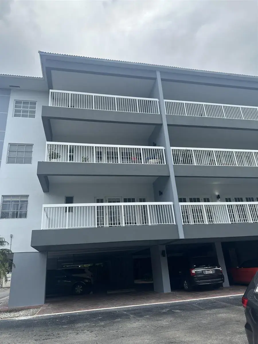 2420 SE 17th Street # 207c, Fort Lauderdale FL 33316
