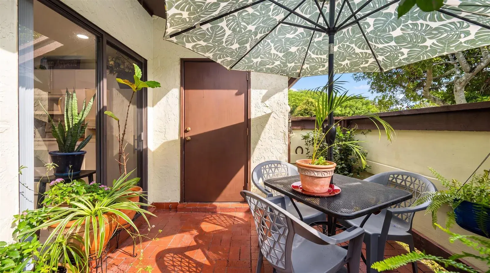291 Amber Court, Royal Palm Beach FL 33411