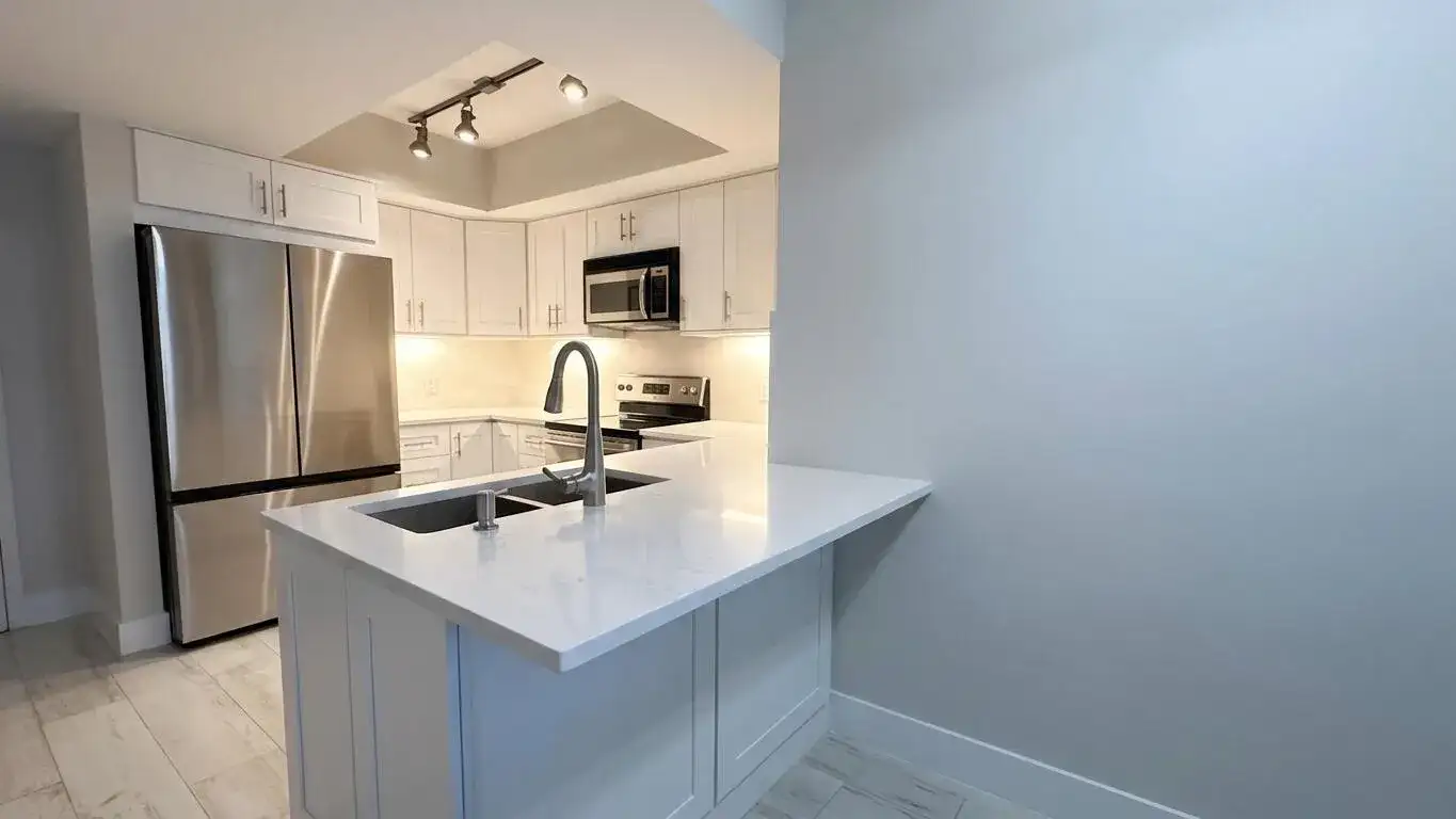 403 S Sapodilla Avenue # 502, West Palm Beach FL 33401 photo 2