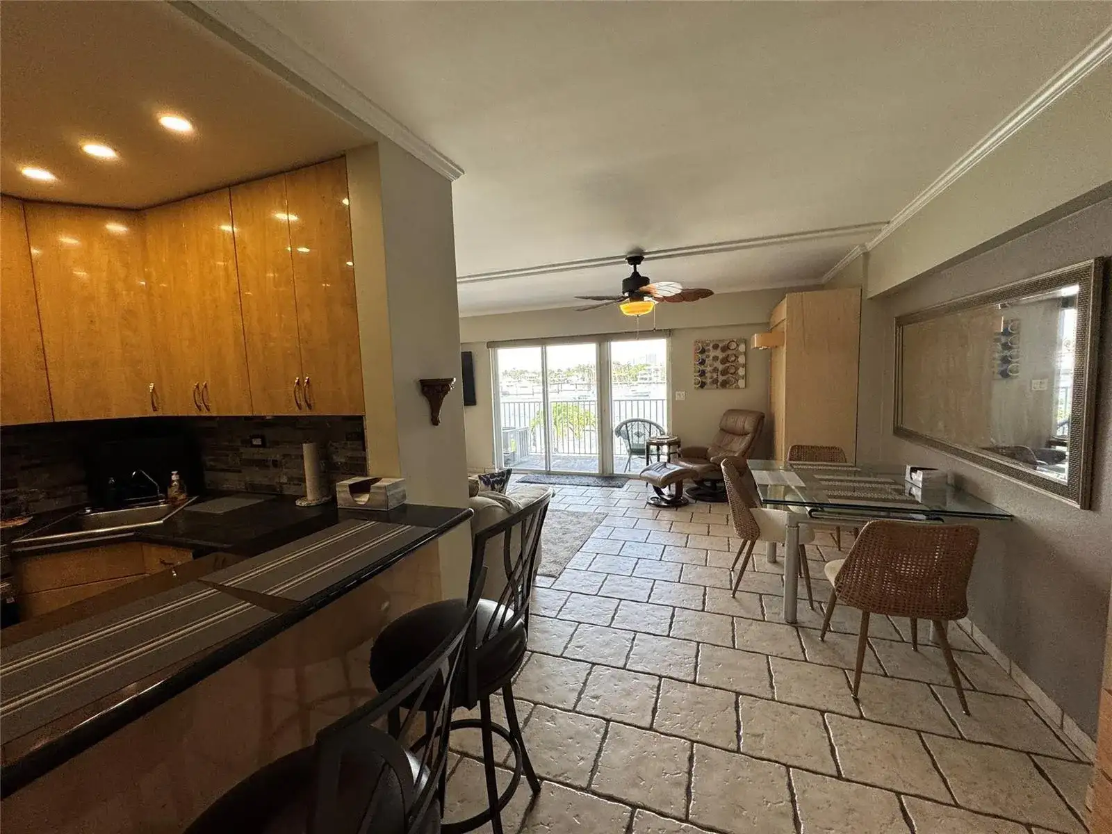95 N Birch Road # 301, Fort Lauderdale FL 33304 photo 4