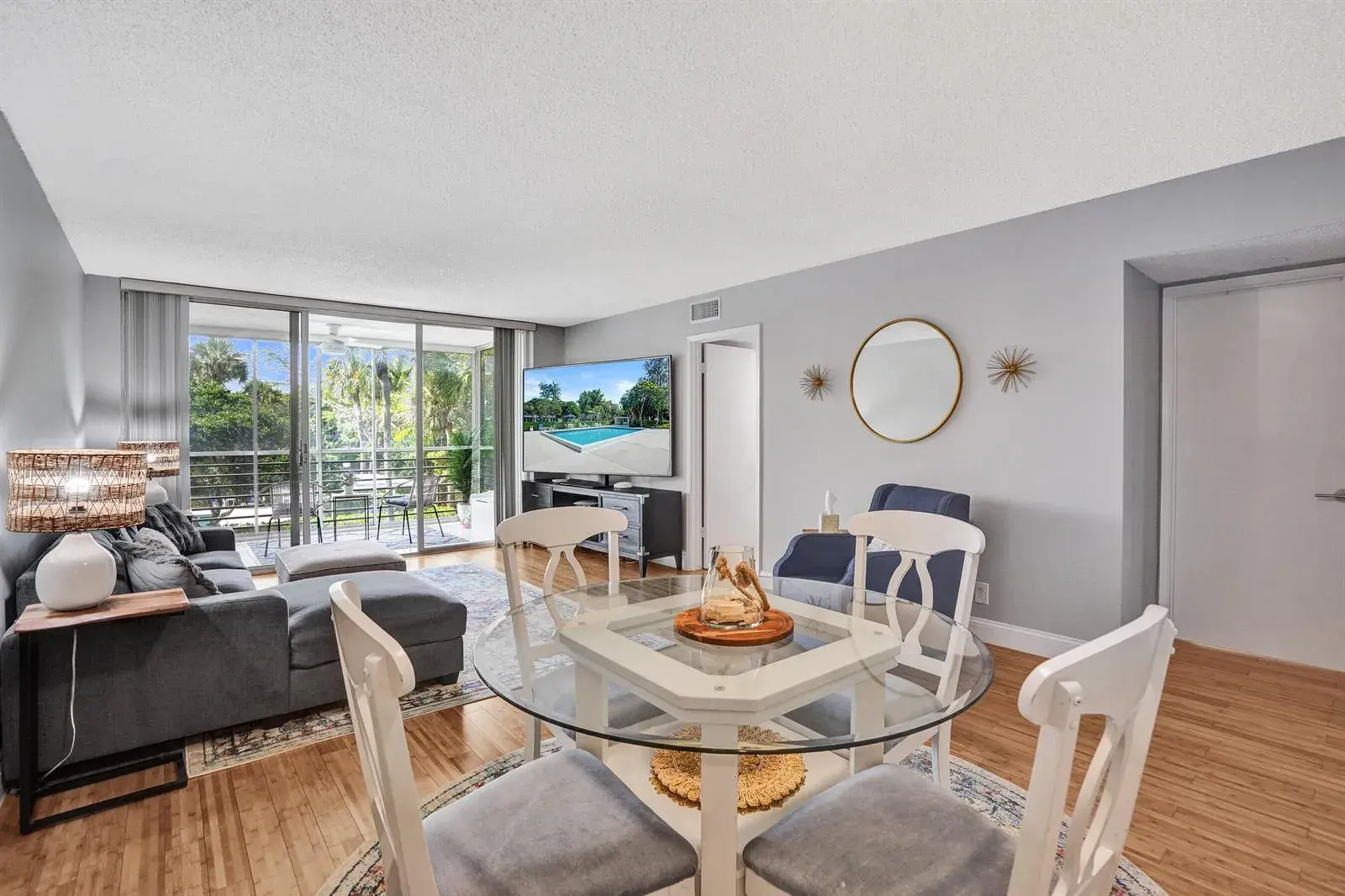 4200 Oaks Terrace # 203, Pompano Beach FL 33069