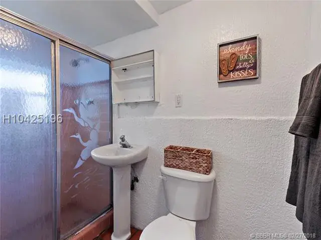1404 Plunkett Street, Hollywood FL 33020